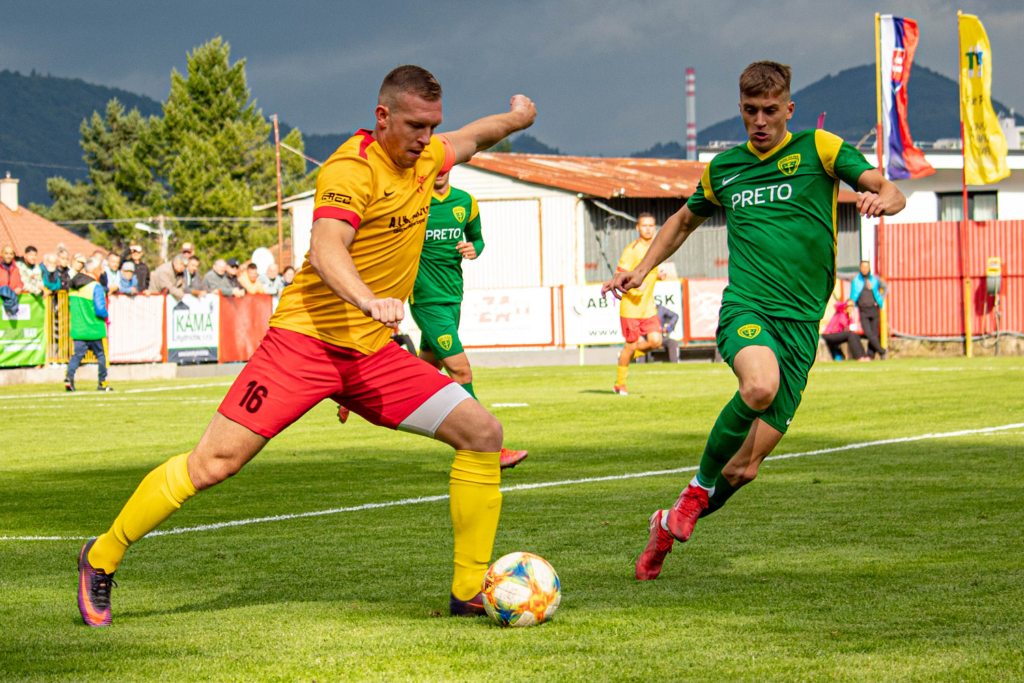 Chiến Thuật Gegenpressing Là Gì? Đặc Điểm Và Chiến Lược Áp Dụng